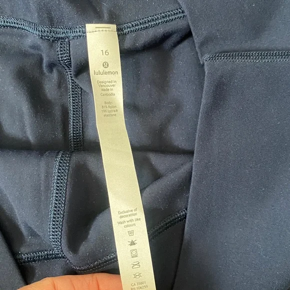 🥰Lululemon 🥰 - Picture 5 of 5